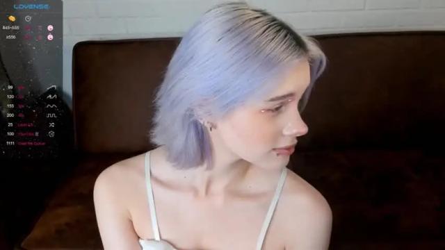 Image 3 of flamingdarkgirl Stream on Chaturbate on 20 months ago