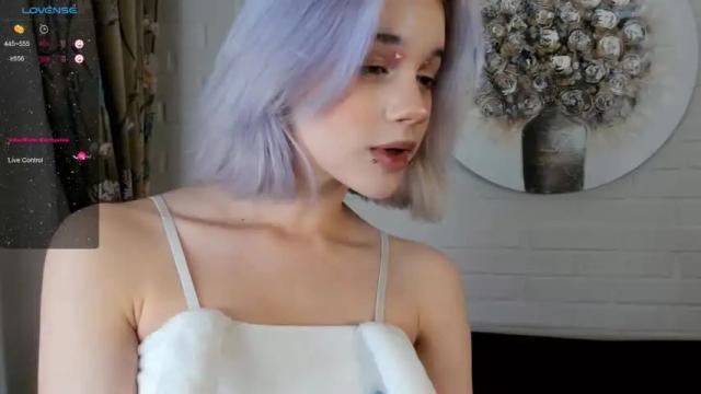 Image 6 of flamingdarkgirl Stream on Chaturbate on 20 months ago