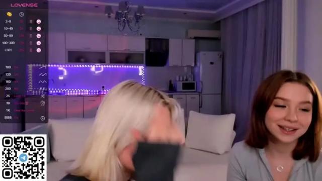 Image 10 of flamingdarkgirl Stream on Chaturbate on 19 months ago