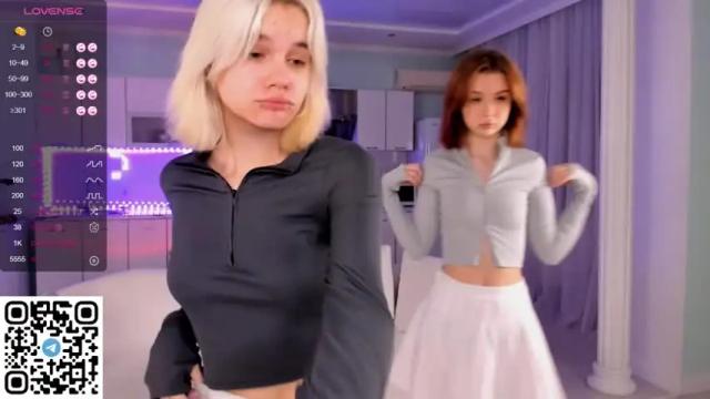 Image 2 of flamingdarkgirl Stream on Chaturbate on 19 months ago