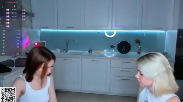 Image 12 of flamingdarkgirl Stream on Chaturbate on 19 months ago
