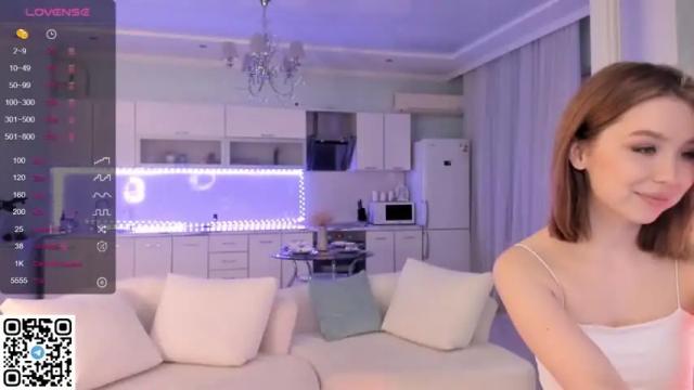 Image 2 of flamingdarkgirl Stream on Chaturbate on 19 months ago