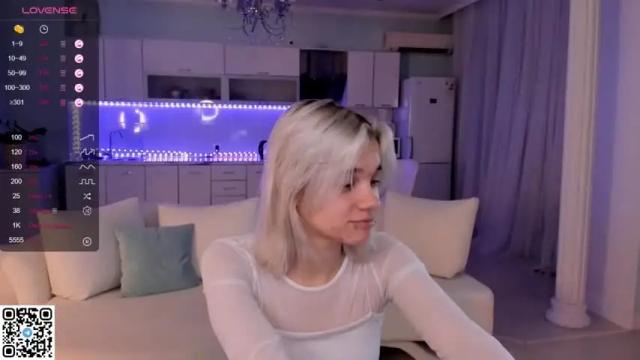Image 7 of flamingdarkgirl Stream on Chaturbate on 18 months ago
