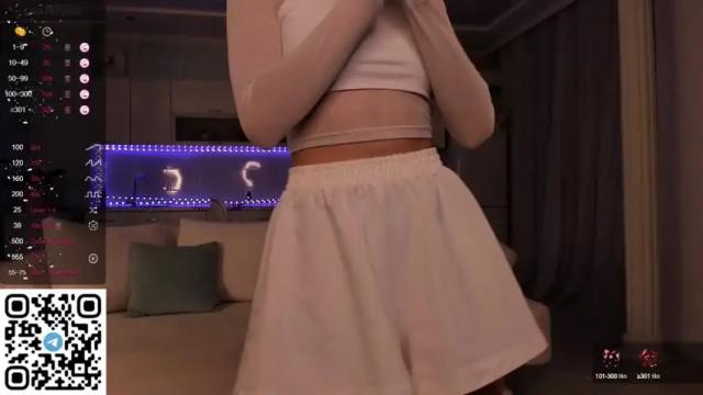 Image 11 of flamingdarkgirl Stream on Chaturbate on 18 months ago