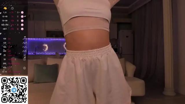 Image 8 of flamingdarkgirl Stream on Chaturbate on 18 months ago