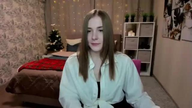 Image 3 of flamingheartt Stream on Chaturbate on 18 months ago