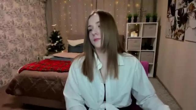 Image 4 of flamingheartt Stream on Chaturbate on 18 months ago