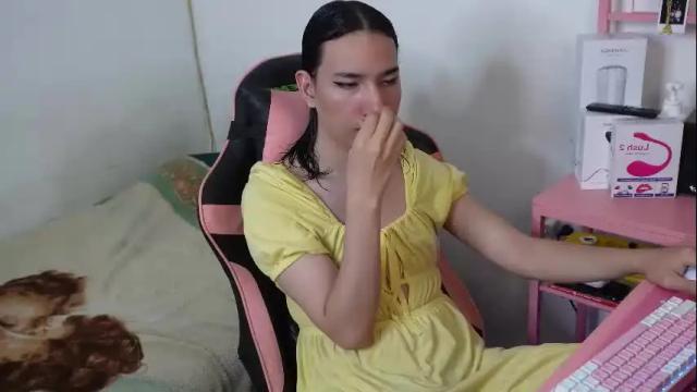 Image 2 of flaream_angel Stream on Chaturbate on 14 days ago