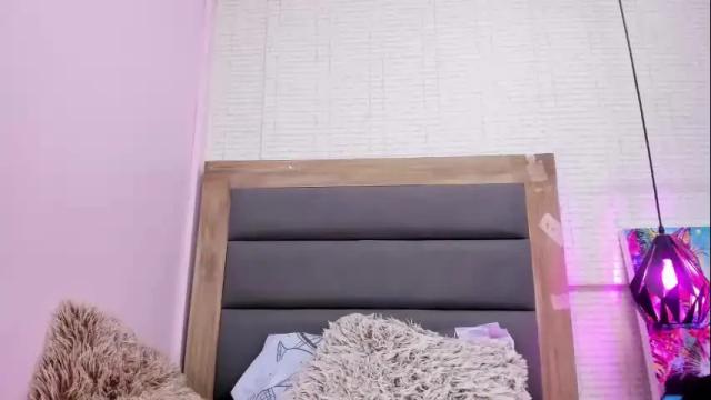 Image 8 of fleurgreco Stream on Chaturbate on 2 months ago