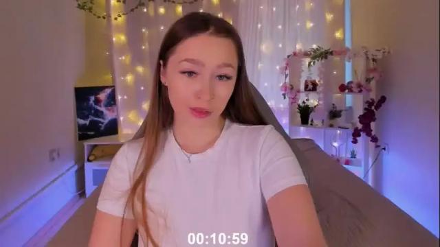 Thumbnail 2, fleurs_de_cerisier's Stream at Chaturbate, 1 month ago