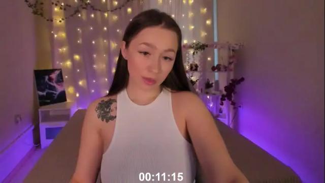 Image 6 of fleurs_de_cerisier Stream on Chaturbate on 1 month ago
