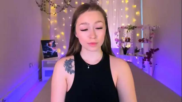 Thumbnail 1, fleurs_de_cerisier's Stream at Chaturbate, 1 month ago