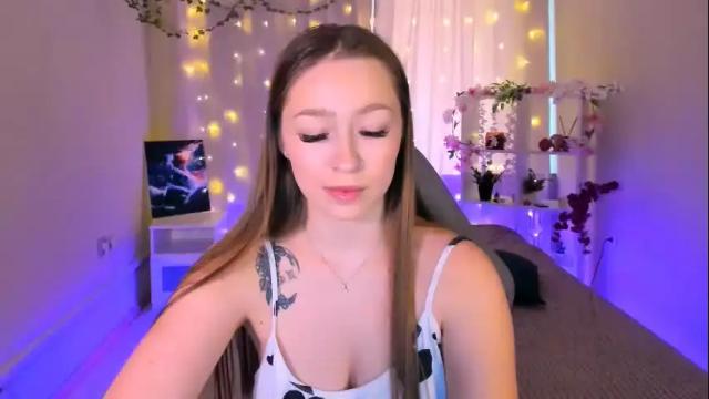 Thumbnail 1, fleurs_de_cerisier's Stream at Chaturbate, 29 days ago