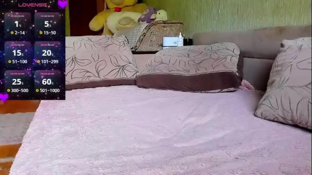 Image 4 of flexi_kitty8 Stream on Chaturbate on 27 days ago
