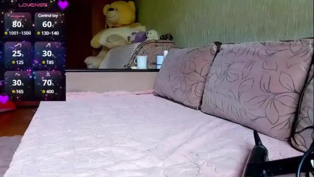 Image 8 of flexi_kitty8 Stream on Chaturbate on 23 days ago