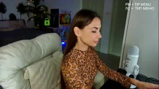 Image 11 of flexy_cat Stream on Chaturbate on 25 days ago