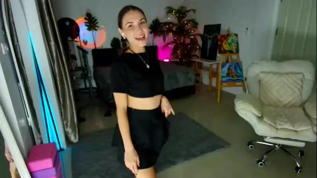Image 4 of flexy_cat Stream on Chaturbate on 2 days ago