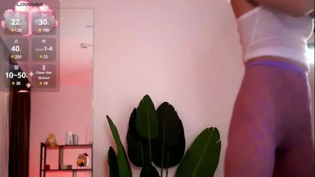 Image 12 of flirty_fawn Stream on Chaturbate on 21 days ago
