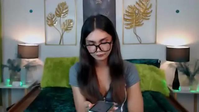 Image 4 of flirtymarga Stream on Chaturbate on 21 days ago