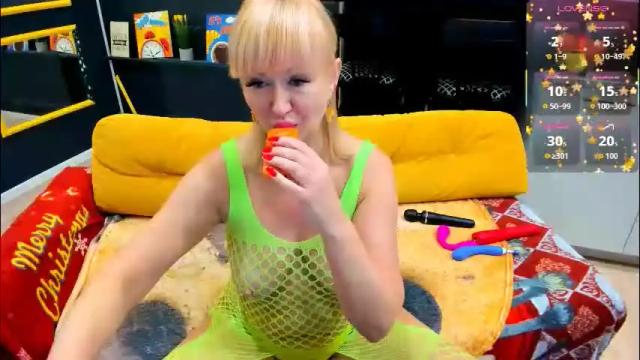 Image 3 of flirtymary Stream on Chaturbate on 1 month ago