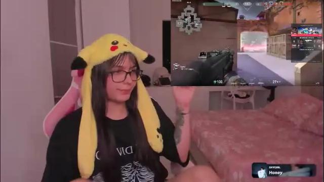 Thumbnail 3, flora_angelical's Stream at Chaturbate, 1 month ago