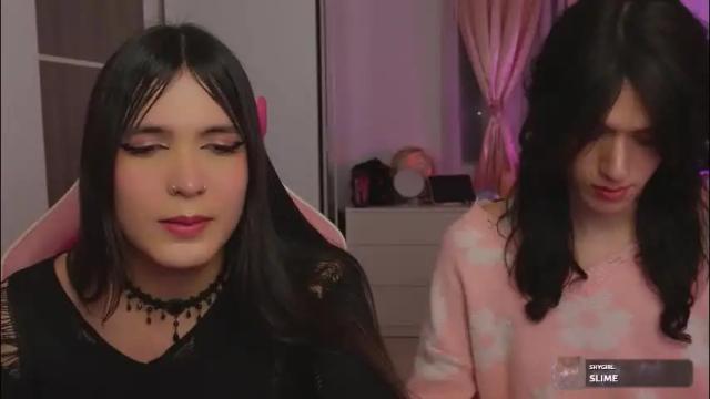 Image 8 of flora_angelical Stream on Chaturbate on 2 months ago