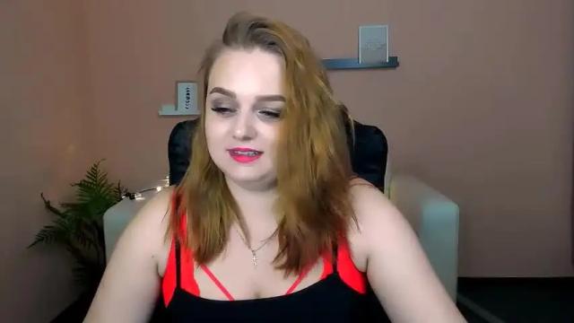 Image 3 of flora_sweetty Stream on Chaturbate on 19 months ago