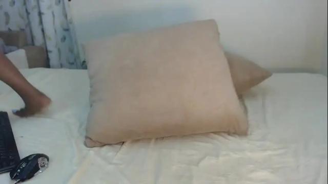 Image 8 of floral_beauty Stream on Chaturbate on 3 months ago