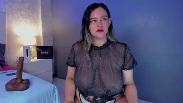 Image 3 of floratwisted_ Stream on Chaturbate on 13 months ago