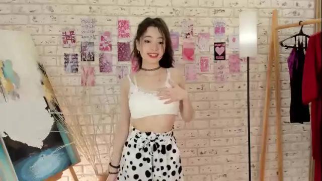 Image 4 of florenceestey Stream on Chaturbate on 1 month ago