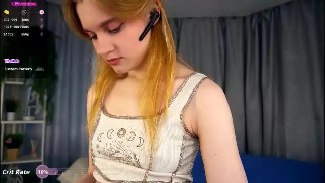Image 3 of florencewilliam Stream on Chaturbate on 1 month ago