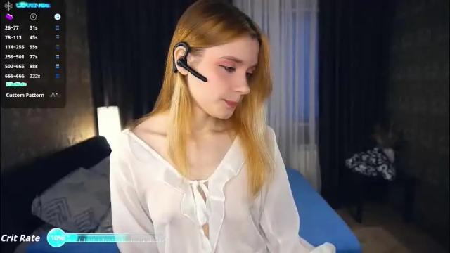 Image 2 of florencewilliam Stream on Chaturbate on 21 hours ago
