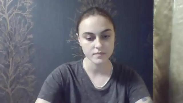 Image 10 of flower_bluee Stream on Chaturbate on 15 months ago