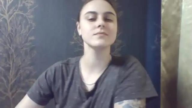 Image 3 of flower_bluee Stream on Chaturbate on 15 months ago