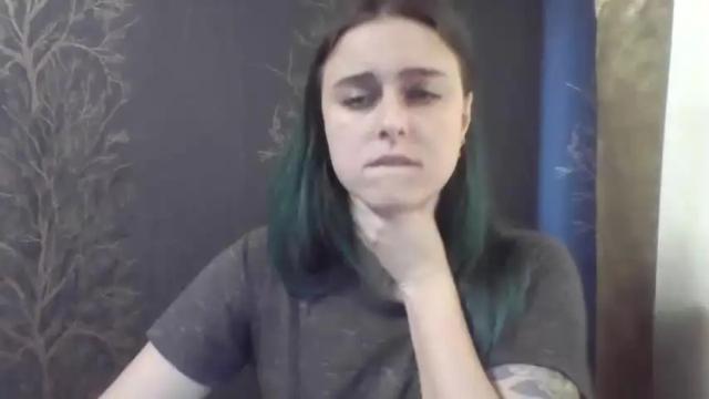 Image 11 of flower_bluee Stream on Chaturbate on 15 months ago