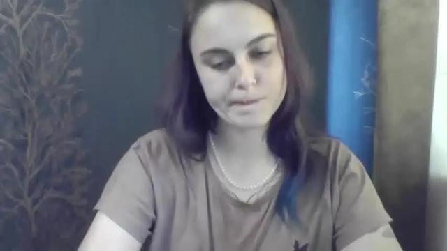 Image 12 of flower_bluee Stream on Chaturbate on 14 months ago