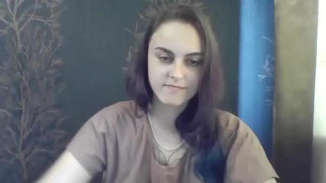 Image 6 of flower_bluee Stream on Chaturbate on 14 months ago