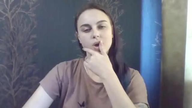 Image 7 of flower_bluee Stream on Chaturbate on 14 months ago