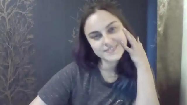 Image 4 of flower_bluee Stream on Chaturbate on 13 months ago