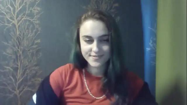 Image 3 of flower_bluee Stream on Chaturbate on 1 month ago