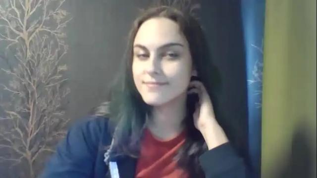 Image 3 of flower_bluee Stream on Chaturbate on 1 month ago