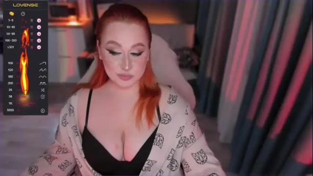 Image 7 of flower_camellia Stream on Chaturbate on 1 month ago