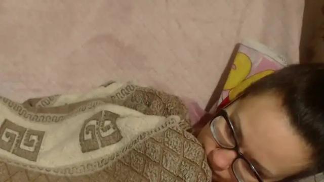 Image 12 of flowercandydoll Stream on Chaturbate on 15 months ago