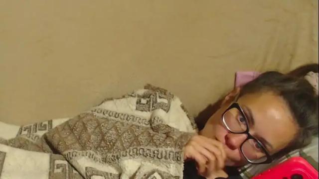 Image 11 of flowercandydoll Stream on Chaturbate on 2 months ago