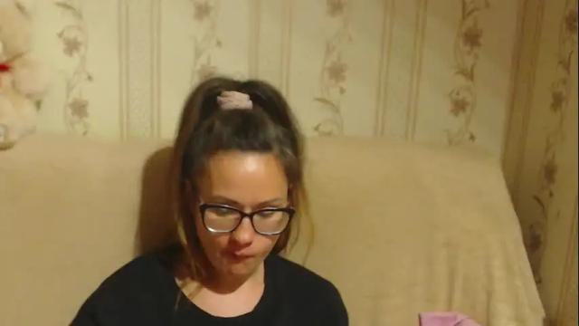 Image 3 of flowercandydoll Stream on Chaturbate on 2 months ago