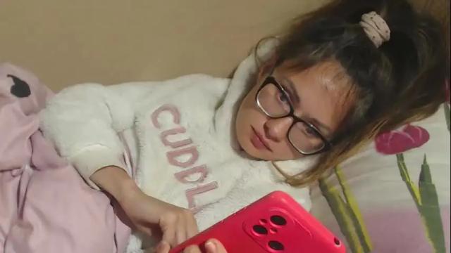 Image 7 of flowercandydoll Stream on Chaturbate on 27 days ago