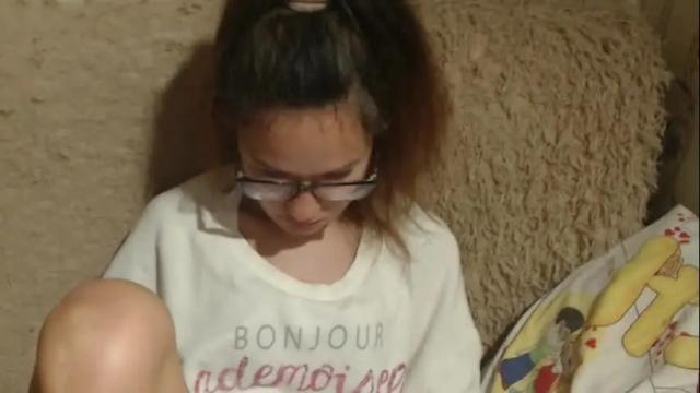Image 2 of flowercandydoll Stream on Chaturbate on 17 days ago