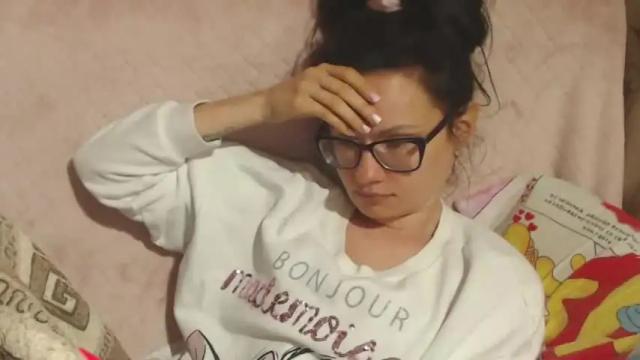 Image 12 of flowercandydoll13 Stream on Chaturbate on 12 months ago