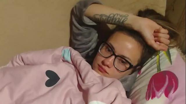 Image 8 of flowercandydoll13 Stream on Chaturbate on 1 month ago