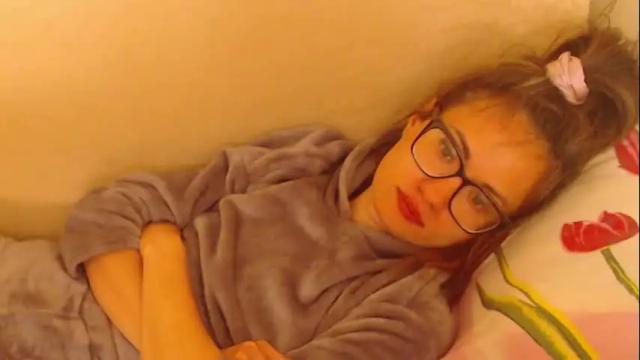 Image 3 of flowercandydoll13 Stream on Chaturbate on 1 month ago
